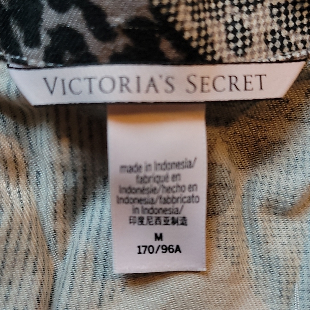 Victoria's Secret flannel pj's - Picture 3 of 4